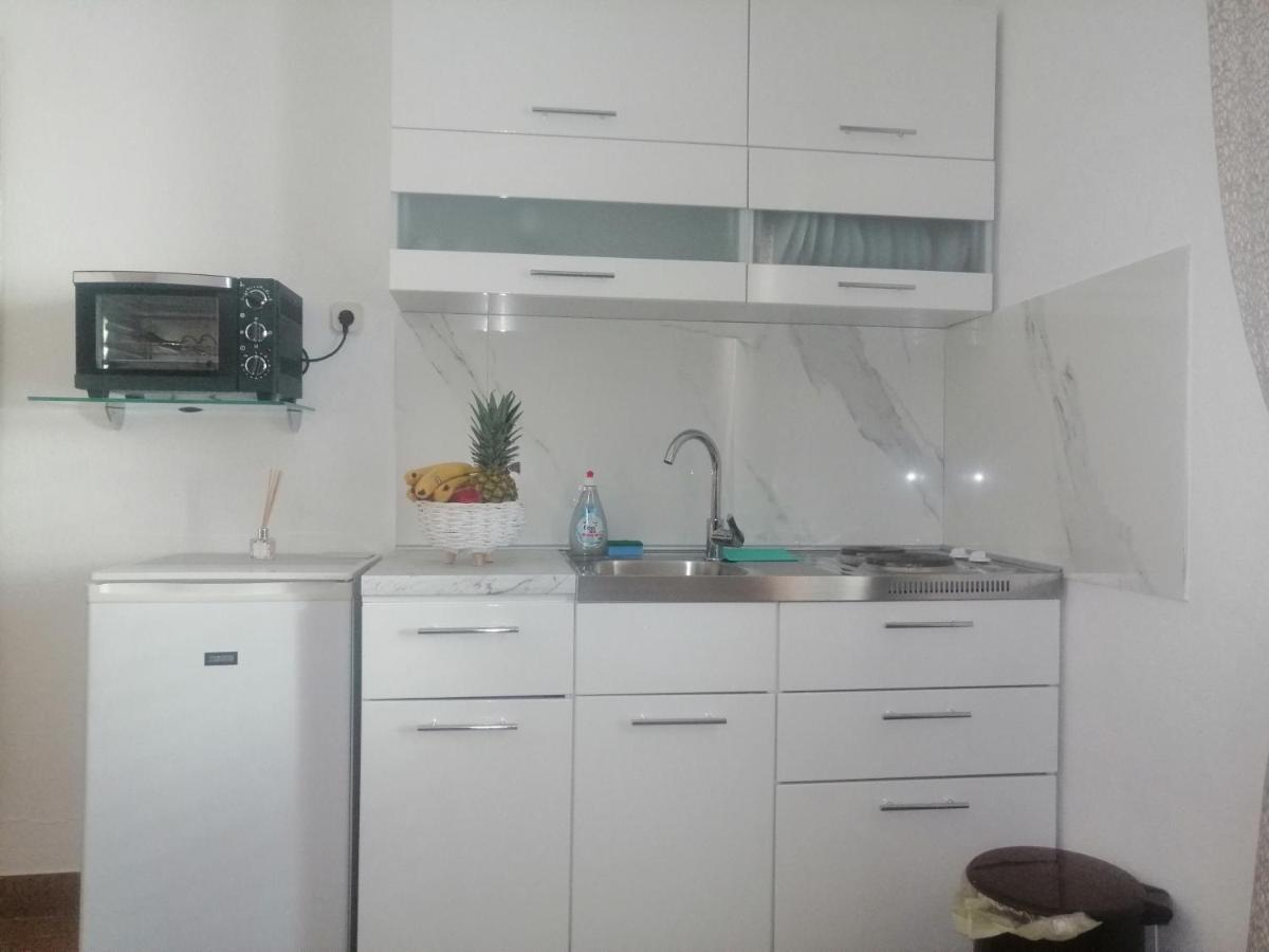 Ferienwohnung Apartman Ivo Baška Voda Exterior foto