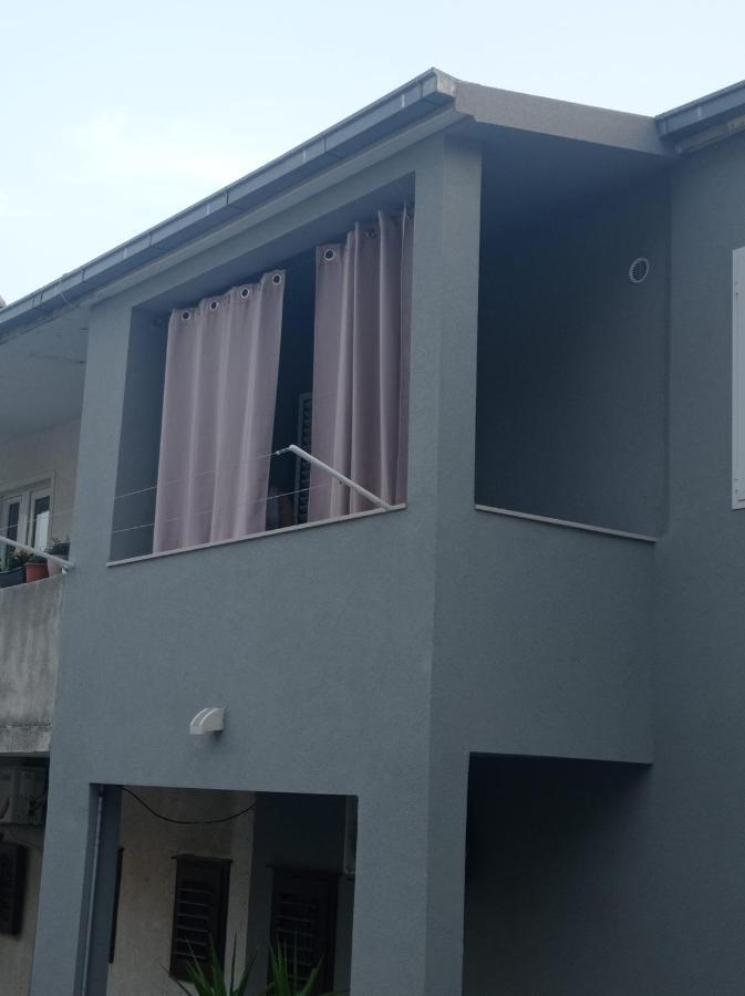 Ferienwohnung Apartman Ivo Baška Voda Exterior foto